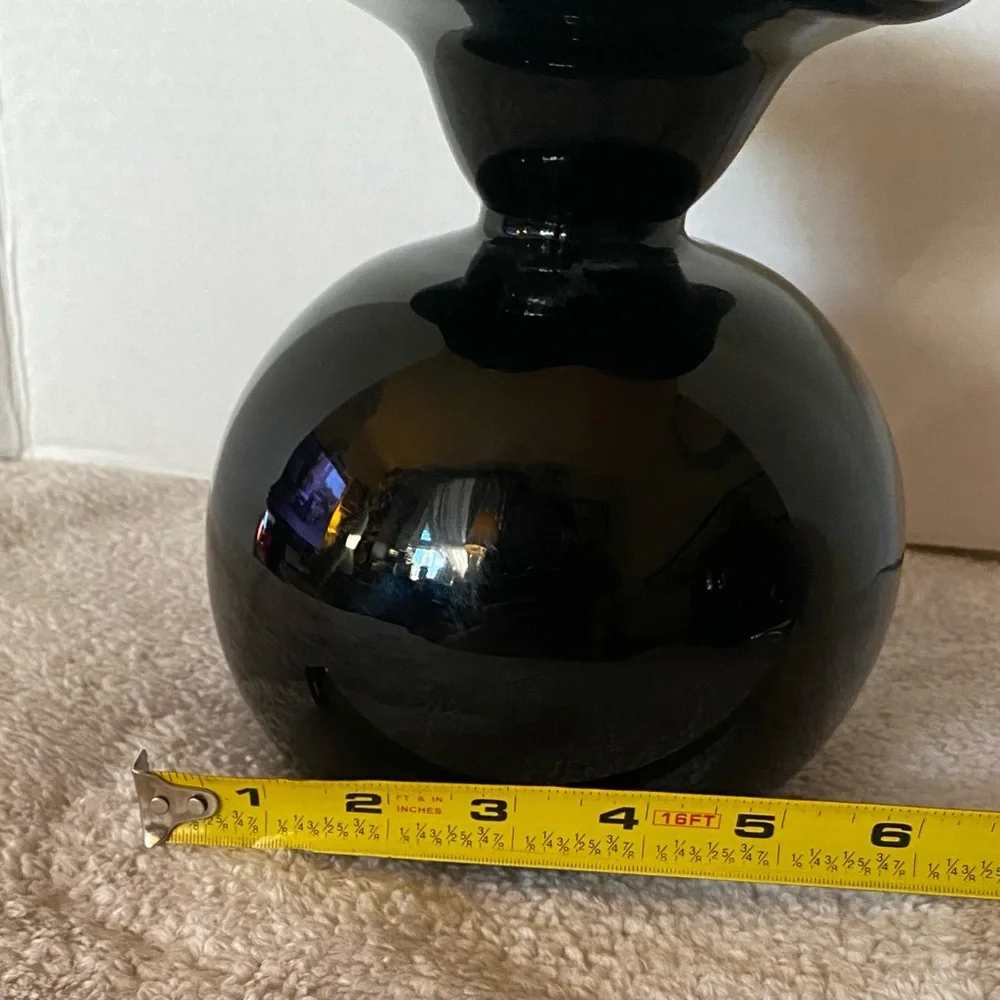 Bulbous hand blown Art Glass, Black with Red Wave Vase